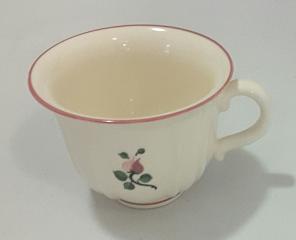 Gmundner Keramik-Tasse/Kaffee barock neu